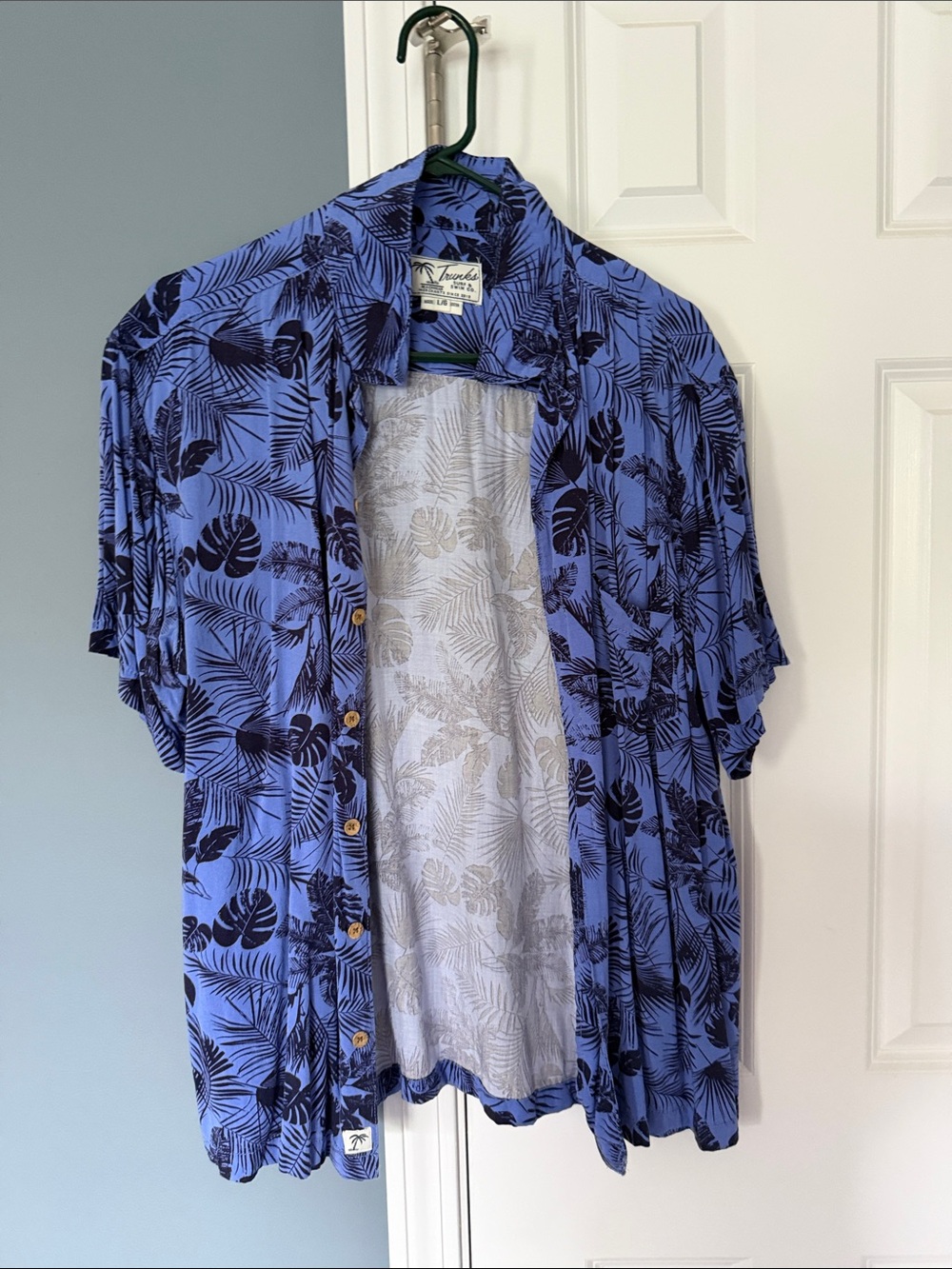 Camp Collar Blue Tropical Print Short-Sleeve Button-Down Shirt